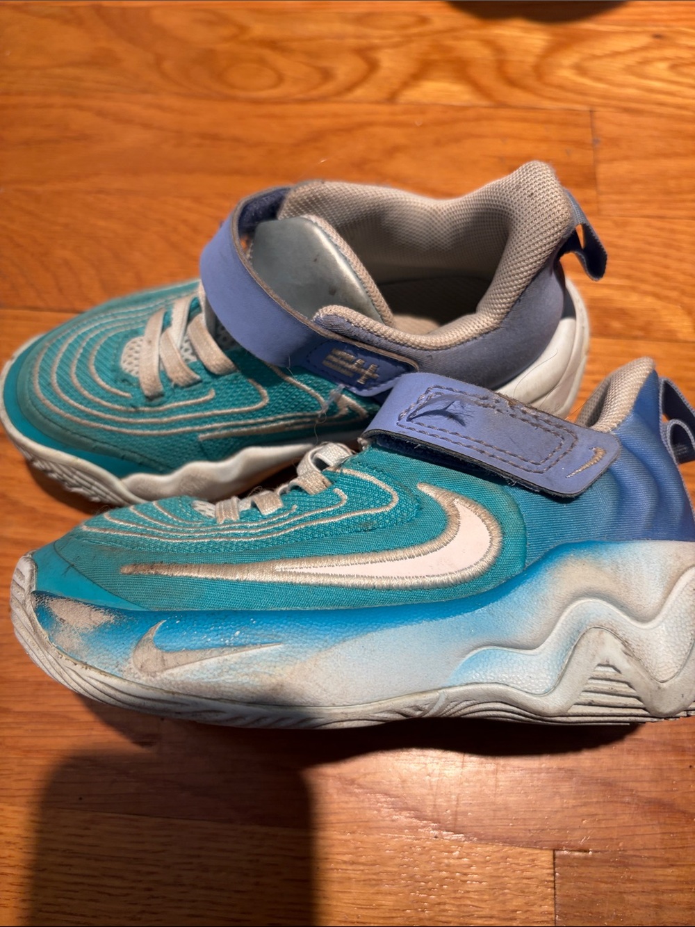 Nike Kids Liam Maverick VA Teal and Light Blue Hook-and-Loop Sneakers